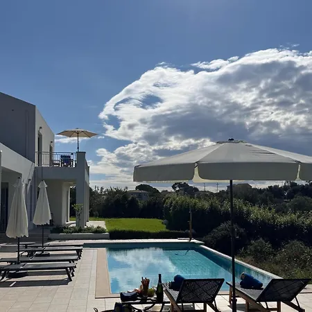 Paradisio Villa