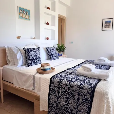 Paradisio Villa Efl