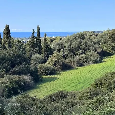 Paradisio Villa *